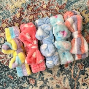 5 soft headbands with bows